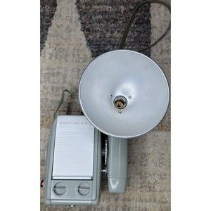 Vintage Anscoflex II Camera with flash